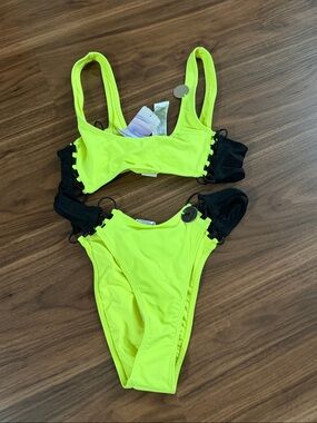 Forever 21 Neon Yellow & Black Women’s ' Swim Bikini - Strappy Side Detail Small